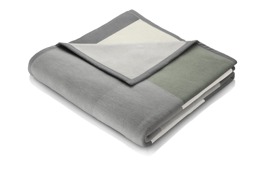 BIEDERLACK : Cotton Home - New Check Salvia Throw - 150x200 - Image 2