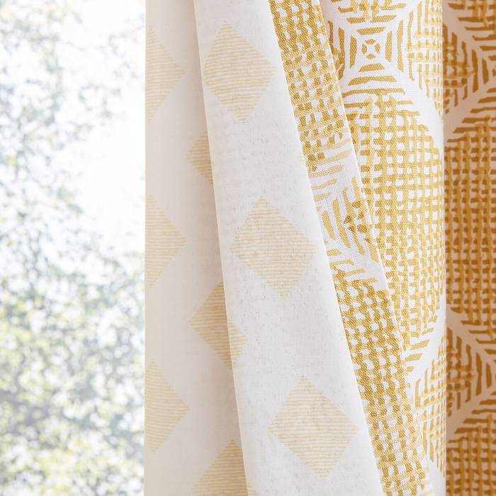 CATHERINE LANSFIELD : Geo Textured Diamond Curtain - Image 3