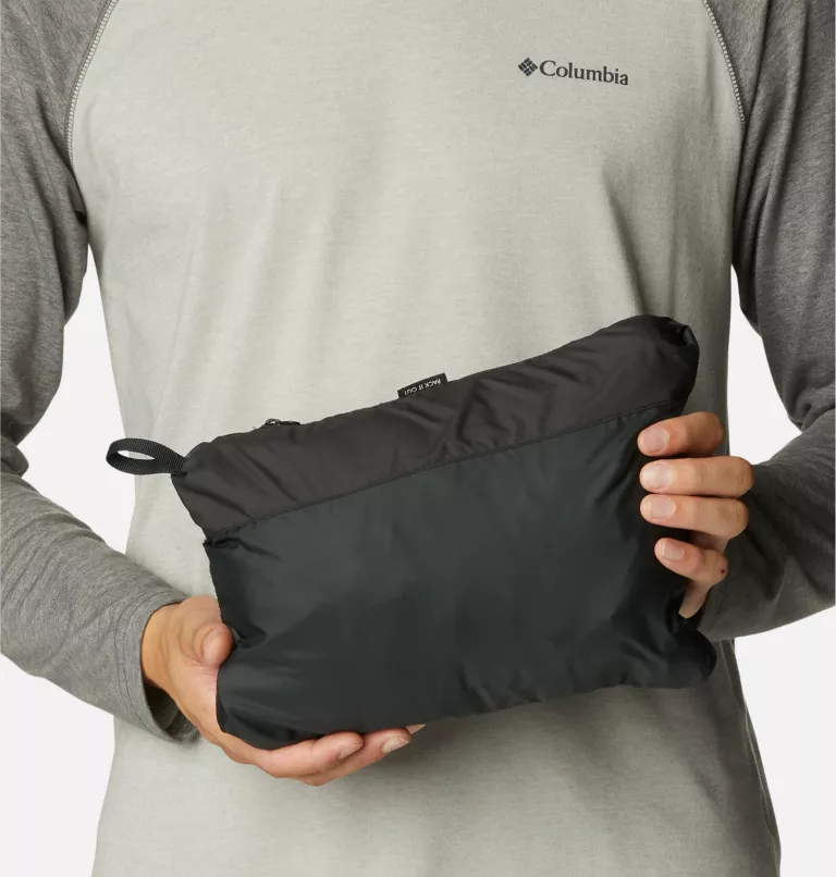 COLUMBIA Men's Silver Falls Packable Insulated Vest - Black - Image 5