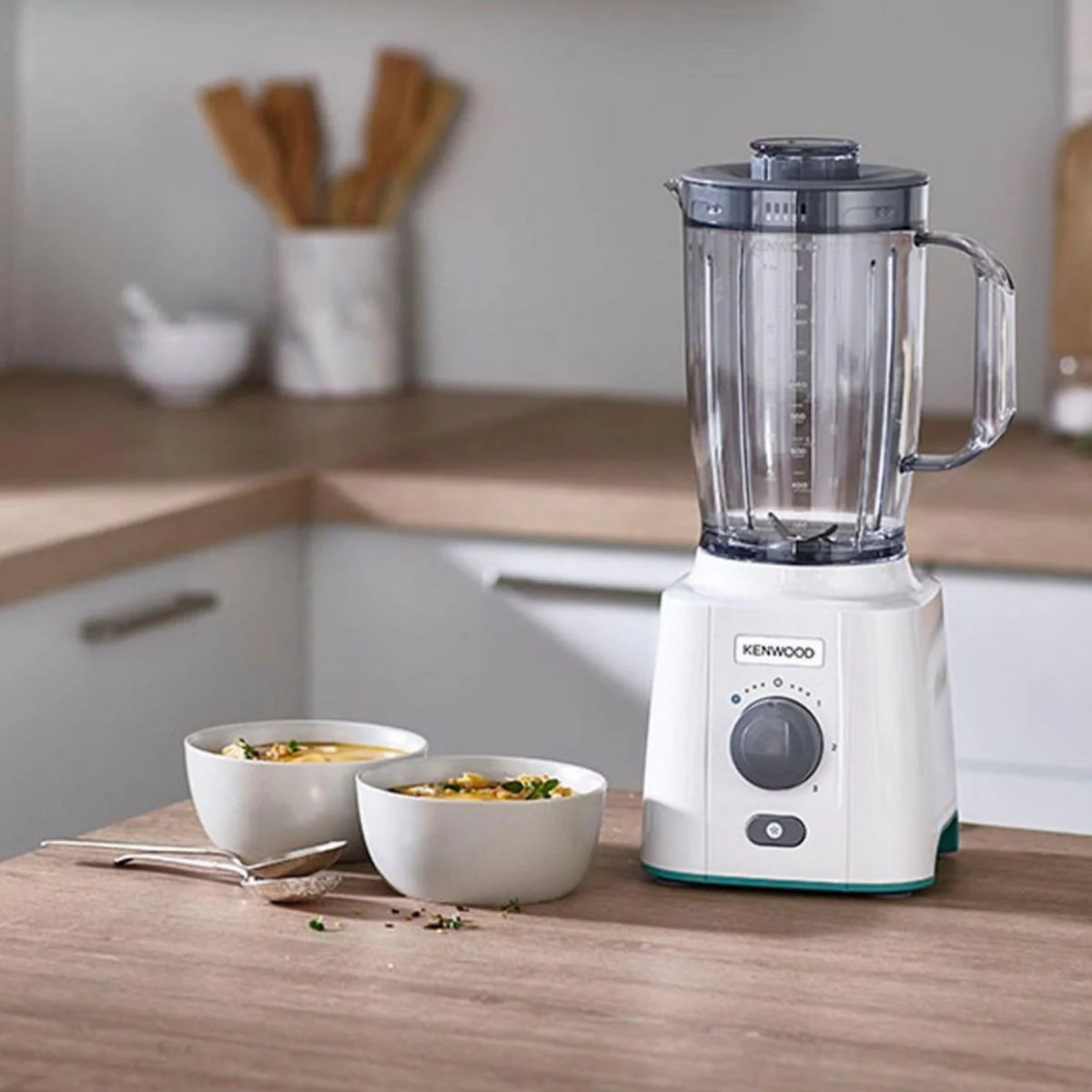 KENWOOD : Compact Blender 1.6L - Cream and Teal - Image 2