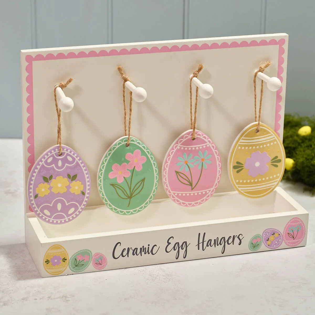 LANGS Easter Ceramic 3D Egg Hanger 9cm - 1Pc - Image 3