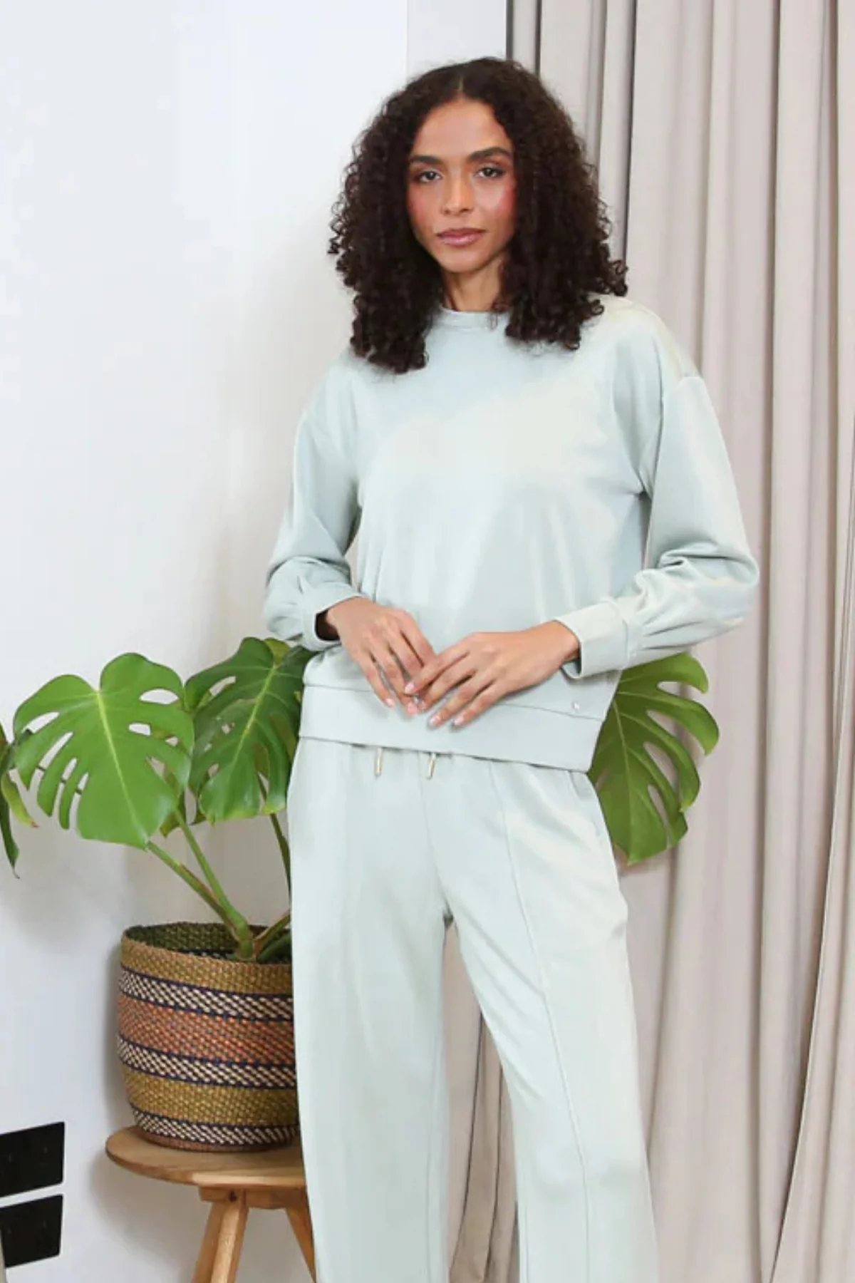 RELAX & RENEW Sandy Crew Neck Sweatshirt - Sage - Image 2