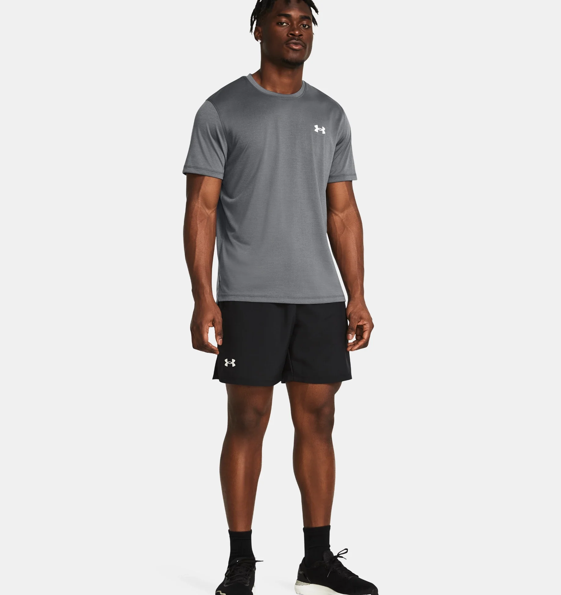 UNDER ARMOUR Men's Launch Unlined 7" Shorts - Black - Image 4