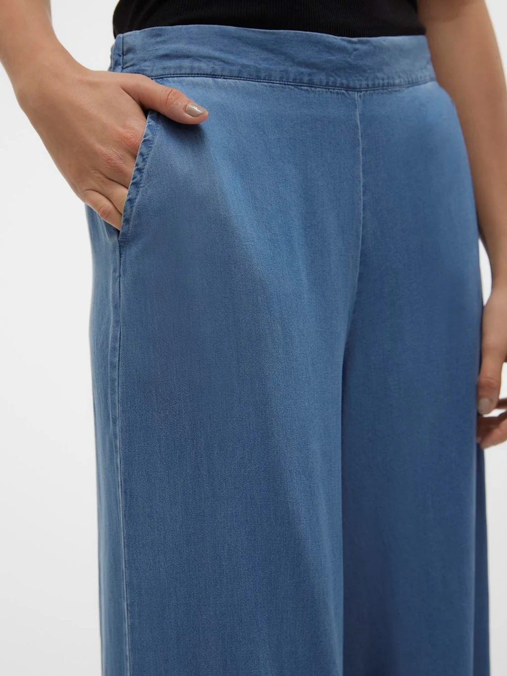 VERO MODA Bree Wide Culotte Pants - Blue - Image 4