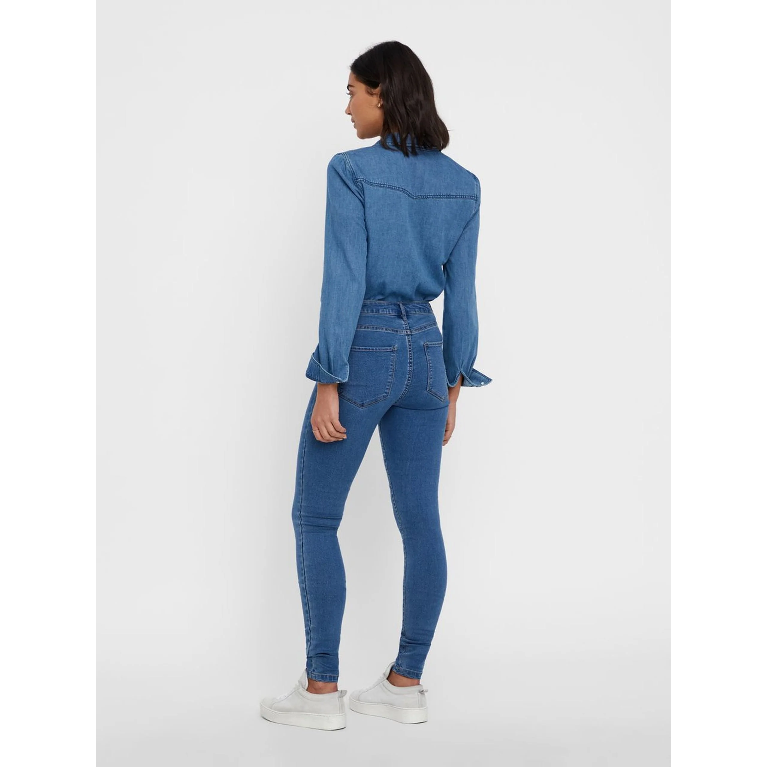 VERO MODA : Julia Slim Fit Flex It Jean - Image 2