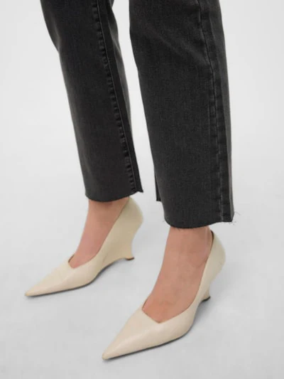 VERO MODA : Sheila Kick Flare Jeans - Grey - Image 5